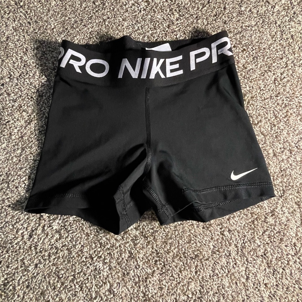 nike pro